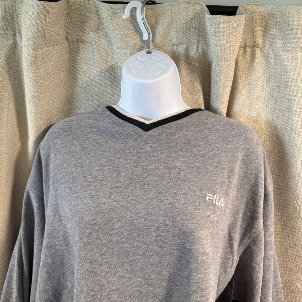 Fila V Neck Long Sleeve Cropped Sweatshirt Gray Black Trim Athleisure - Picture 2 of 6